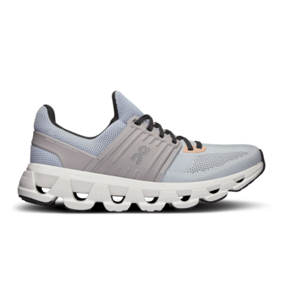 ON CloudSwift AD - WOMAN